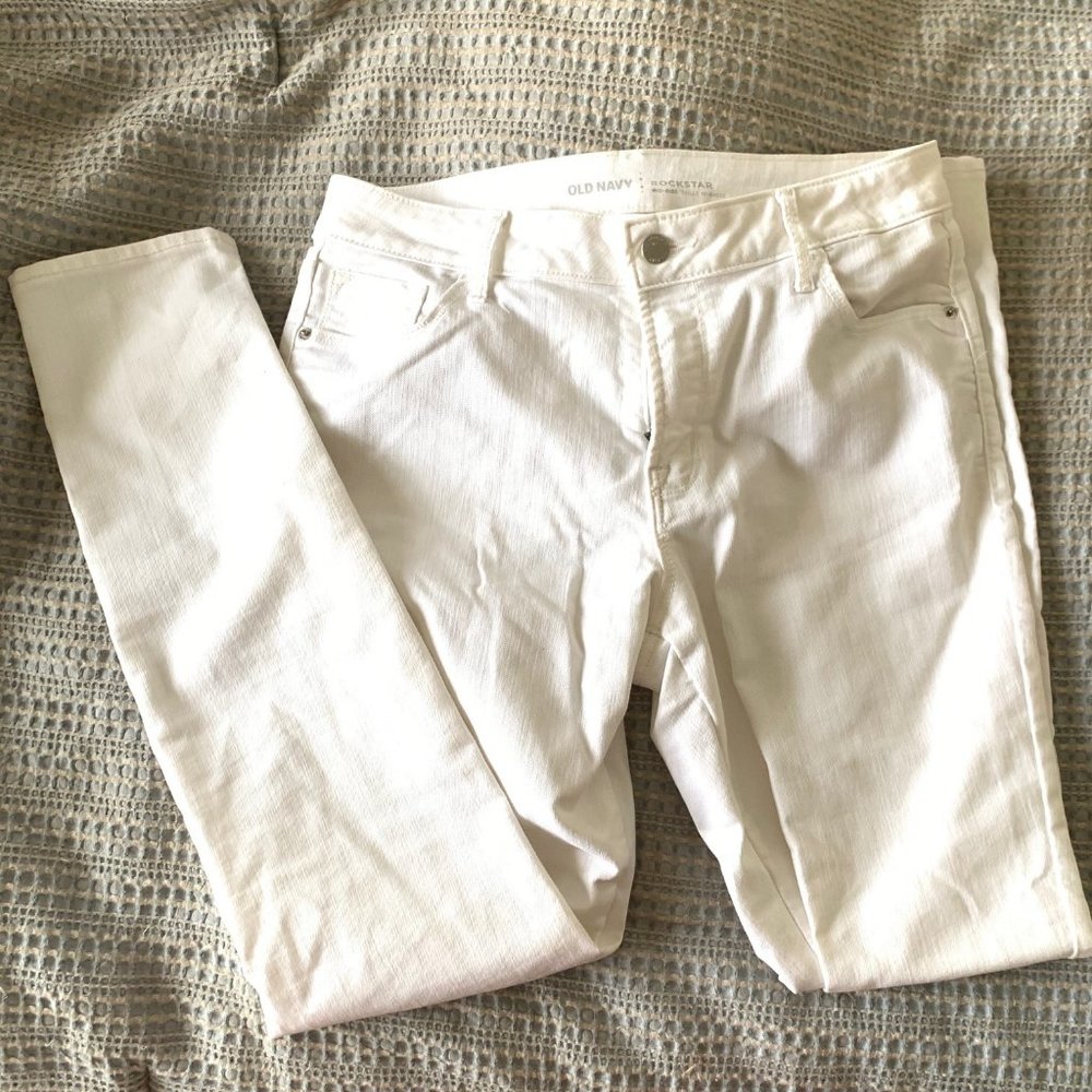 White Old Navy Rockstar Midrise Jeans - Size 10 R